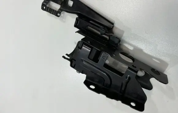 Volkswagen PASSAT B7 Fuel pump bracket 5N0906274B | 68475634065314,944S39