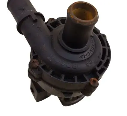 Infiniti FX Water pump 