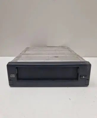 BMW 5 E60 E61 CD/DVD changer 6956939 020469 600641269071