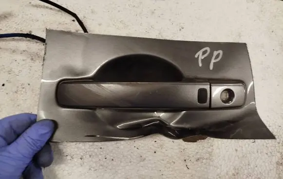 Nissan Qashqai Front door exterior handle KADG