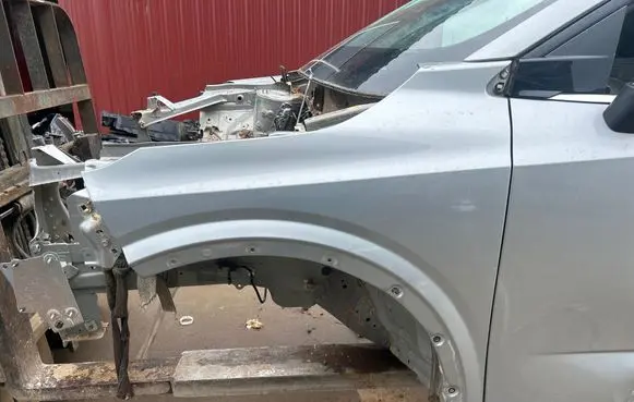 Nissan Qashqai J12 Fender 