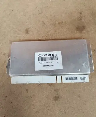 Mercedes-Benz GLS X166 Suspension control unit/module A1669009414
