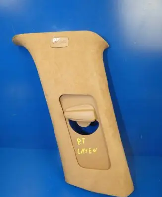 Porsche Cayenne (9PA) (C) pillar trim