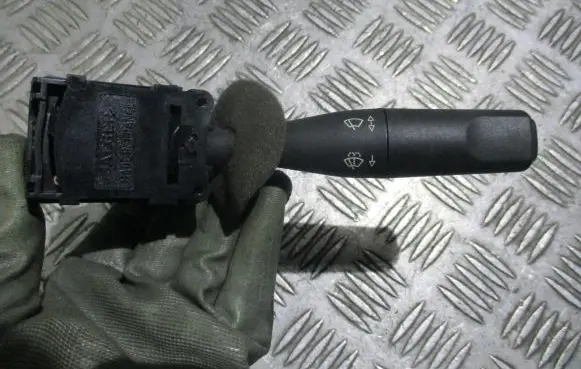 Peugeot 206 CC Wiper switch 