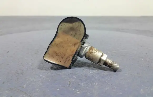 KIA Sportage Tire pressure sensor 52933-D9100