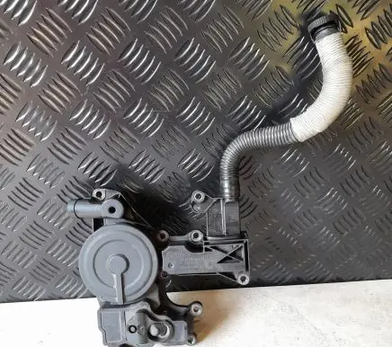 Volkswagen PASSAT CC Oil breather separator 06H103495AC 06H103495A