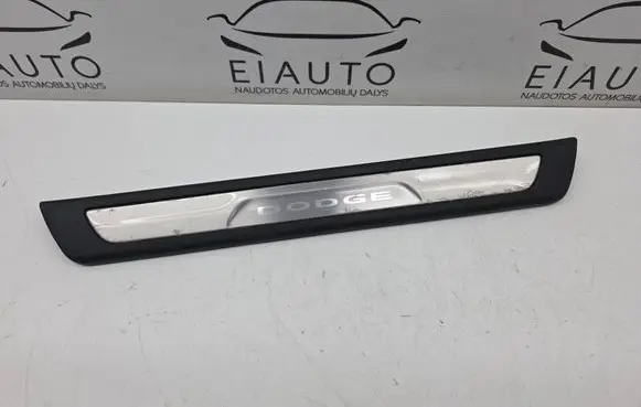 Dodge Durango III Front sill trim cover 1SZ56DX9AA 9S773140401 1NC80TRMAB