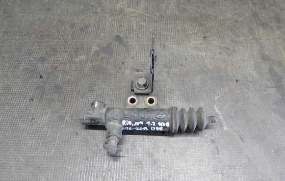 KIA Rio Clutch slave cylinder 