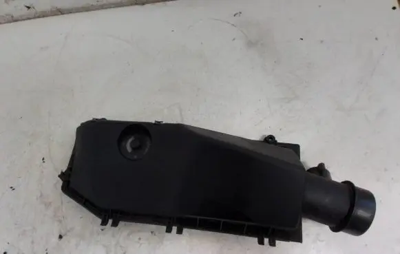 Mercedes-Benz C W203 Air filter box cover 9639097 LP1251