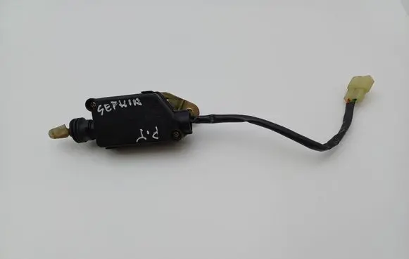 KIA Sephia Central locking motor 