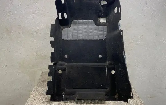 Volkswagen Touran II Front floor carpet liner 1T1863367C