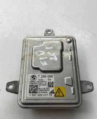 Headlight ballast module Xenon