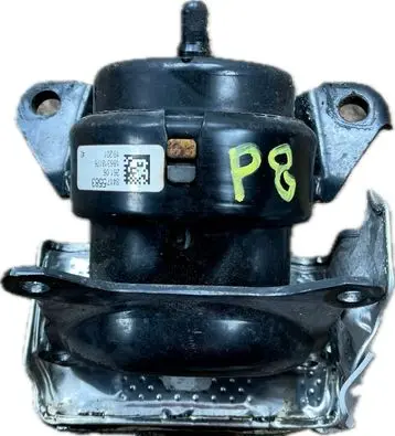 GMC Yukon Engine mount bracket 84175583