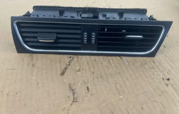 Audi A5 8T 8F Dash center air vent grill 8T2820951B
