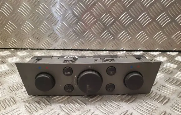Opel Signum Climate control unit 13138196