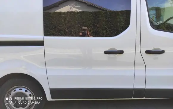 Opel Vivaro Side sliding door OPELVIVAROB TWOJEAUTOWYSZKOW L474
