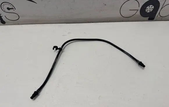 Mercedes-Benz SL R231 Engine coolant pipe/hose A2315010225