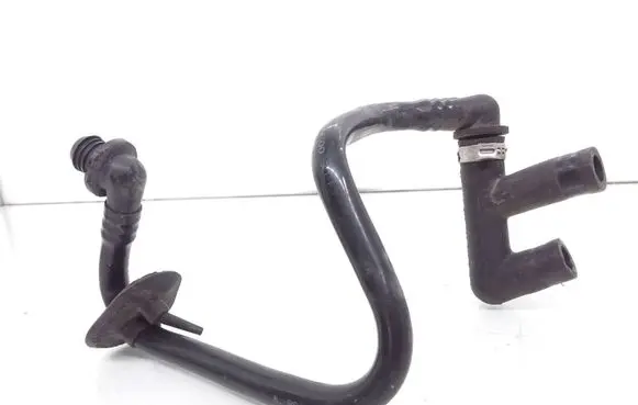 Audi A6 S6 C5 4B Vacuum line/pipe/hose 8D0611743 027133784E