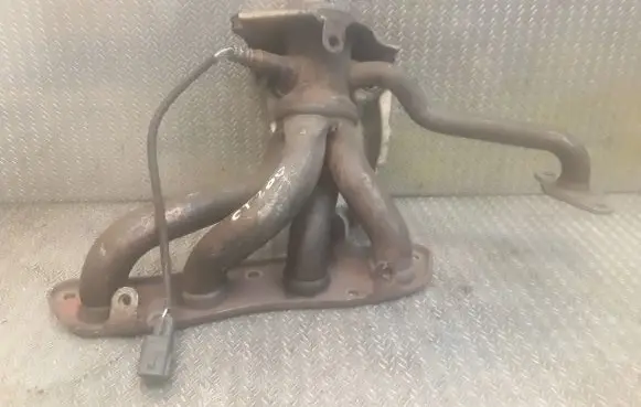 Exhaust manifold