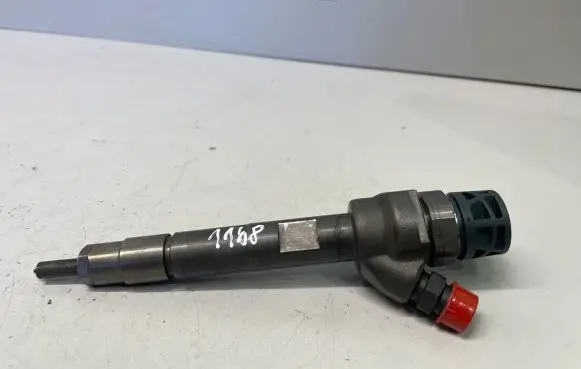 BMW 5 F10 F11 Fuel injector 0445110617
