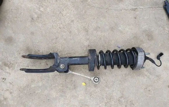 Porsche Panamera (970) Front shock absorber/damper
