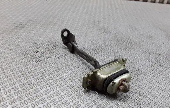 Honda CR-V Front door check strap stopper