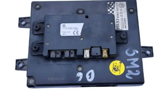 Volkswagen PASSAT B6 Bluetooth control unit module 3C0035729B