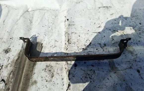 Volvo V70 Fuel tank mounting bracket 