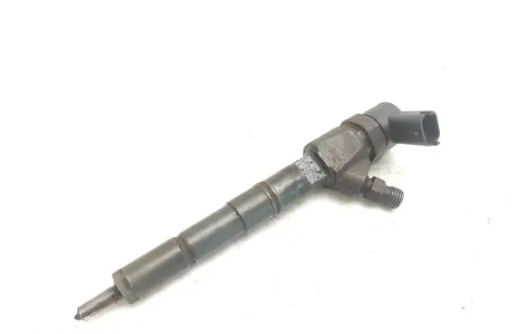 Fiat Croma Fuel injector 0445110213