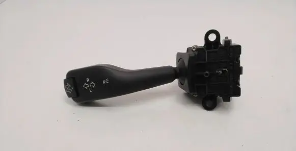 BMW 3 E46 Indicator stalk 8363668K 01104010
