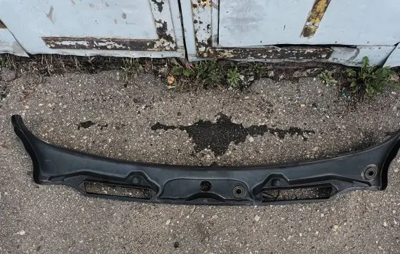 BMW 3 E92 E93 Wiper trim 156772