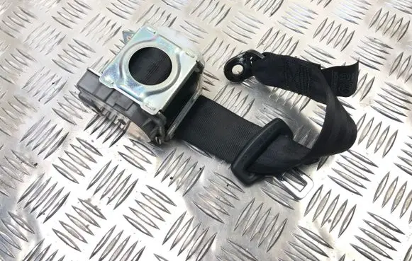 Audi TT TTS Mk2 Rear seatbelt 8J8857805B 502ND16173