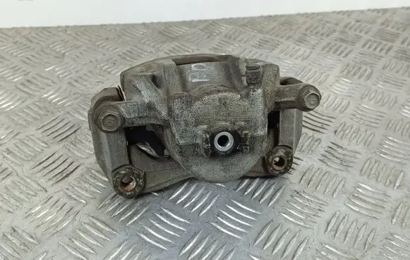 KIA Sorento Front brake caliper