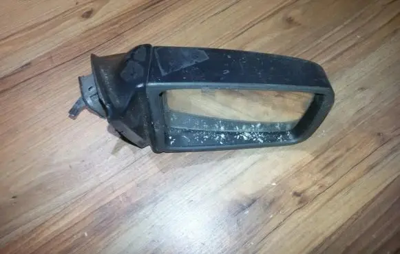 Opel Kadett E Front door electric wing mirror 0510411