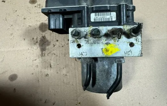 Nissan NV200 ABS Pump 0265951751