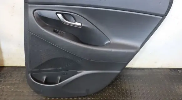 Hyundai i30 Coupe rear side trim panel 