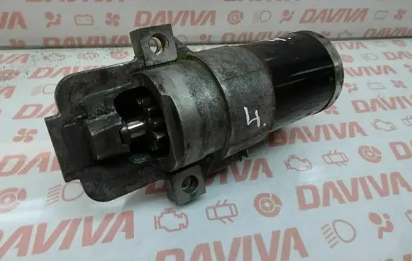 Mazda 6 Starter motor M000T37271