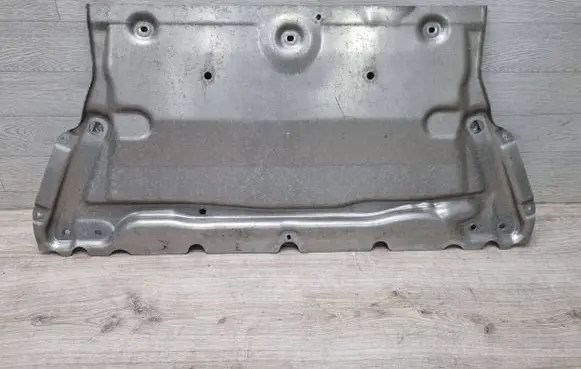 Audi A5 Engine splash shield/under tray 8W7825235D