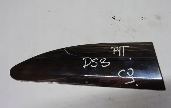 Citroen DS3 Front arch trim 545643de4d