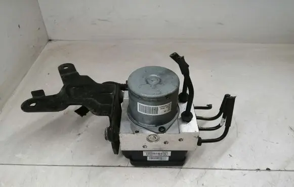 Hyundai i30 ABS Pump 6158945200 A658930500 6502196