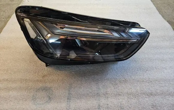 Audi Q5 SQ5 Headlight/headlamp 80A941036E