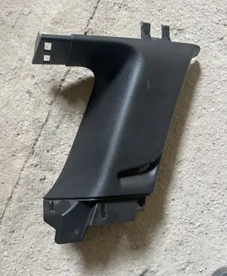 Jeep Grand Cherokee (C) pillar trim 1GP03DX9AC L01039050BLR