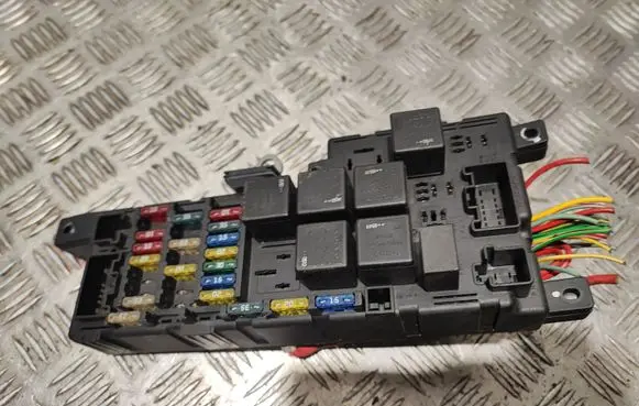 Volvo XC90 Fuse box set 30728008