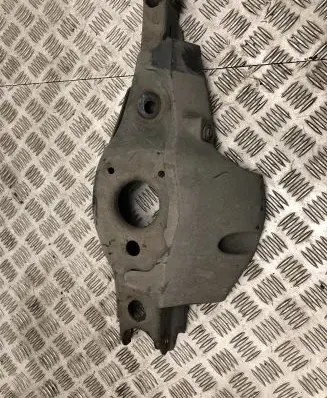 Toyota Avensis T270 Other rear suspension part 