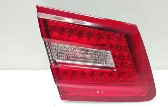 Mercedes-Benz E W212 Tailgate rear/tail lights A055364