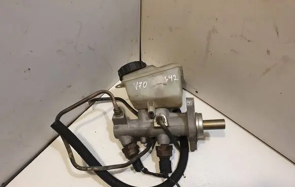 Volvo V70 Master brake cylinder 8646006