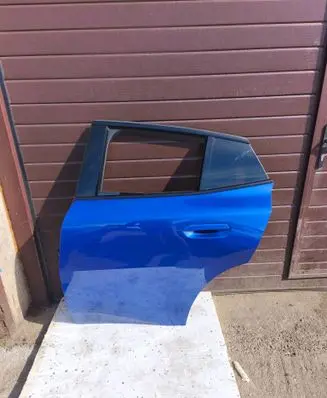 BMW X2 U10 Rear door 