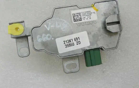 Volvo V60 Engine ECU kit and lock set 31340734 31280656
