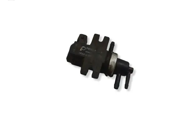 Audi A4 S4 B5 8D Turbo solenoid valve 