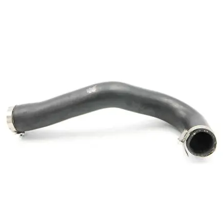Audi Q7 4L Intercooler hose/pipe 7L0145737
